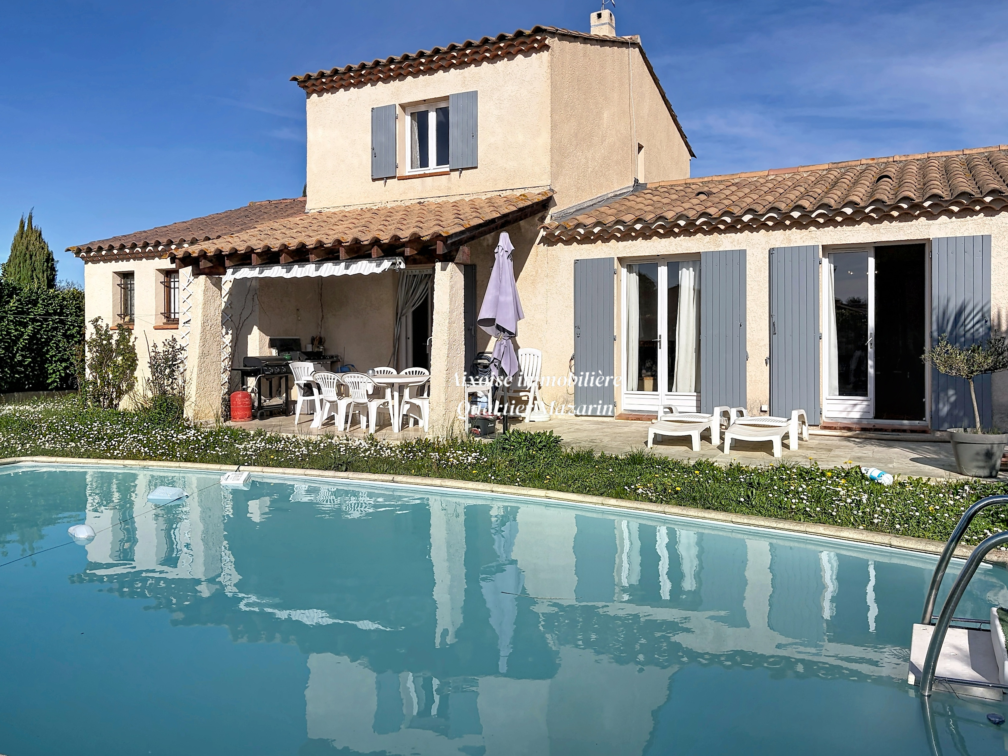 maison lumineuse avec piscine, calme absolu près d'aix — miniature 2