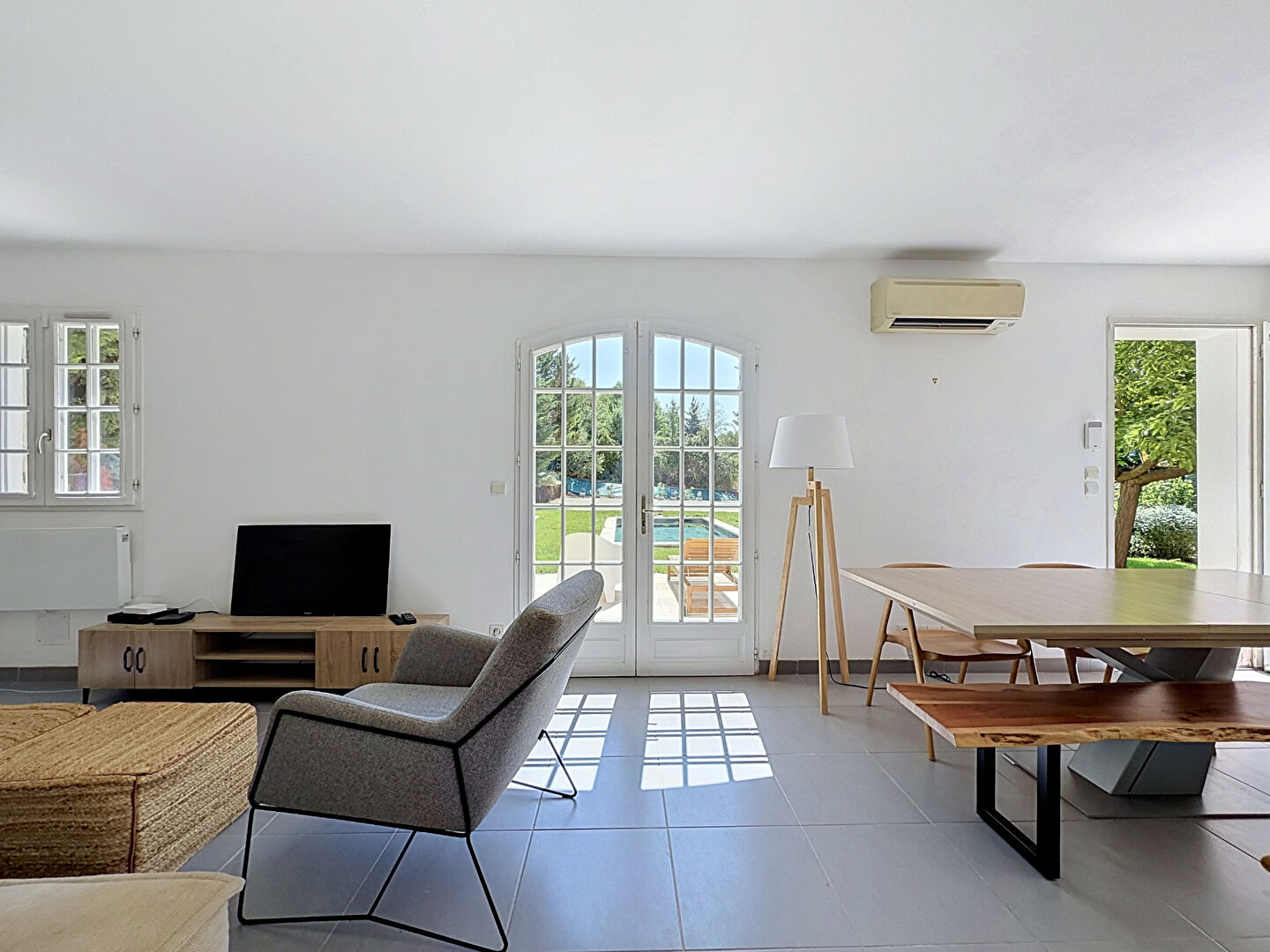 Maison 4 pièces avec piscine — miniature 7